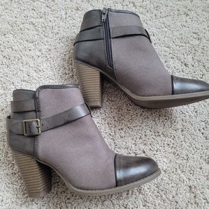 NWOT Booties